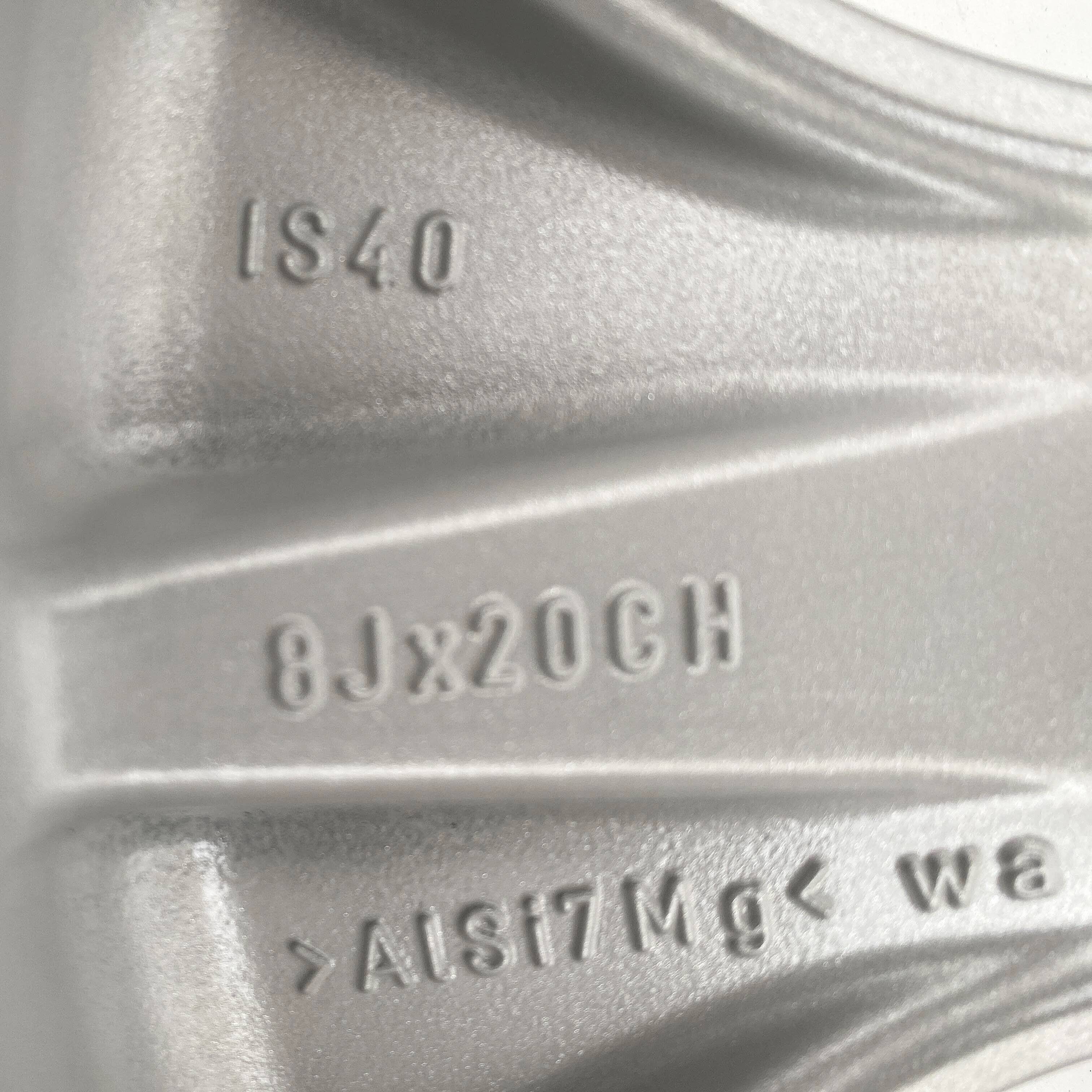 J9C3208